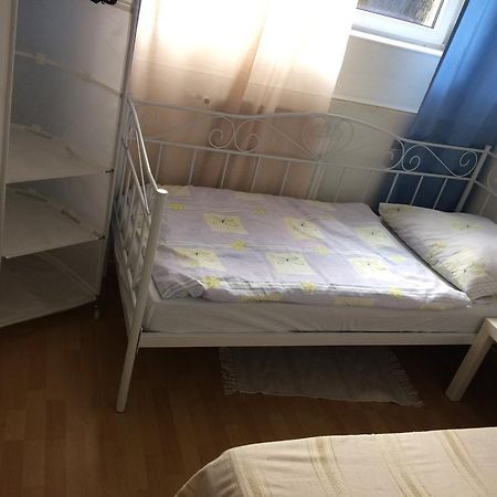 Ubytovanie na súkromí Sliač Exterior foto